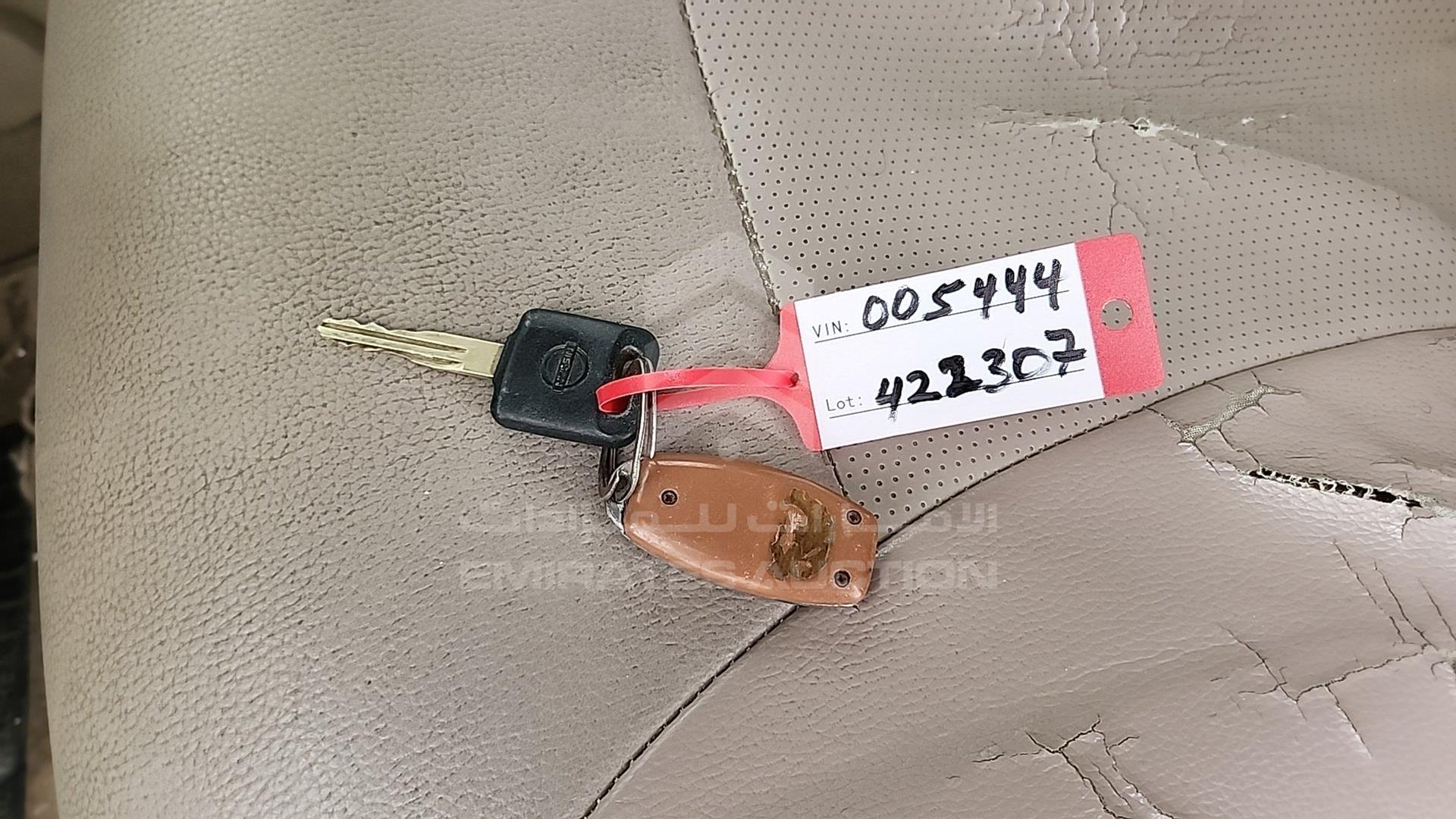 2006 NISSAN TIIDA VIN: JN1CC13C16T005444