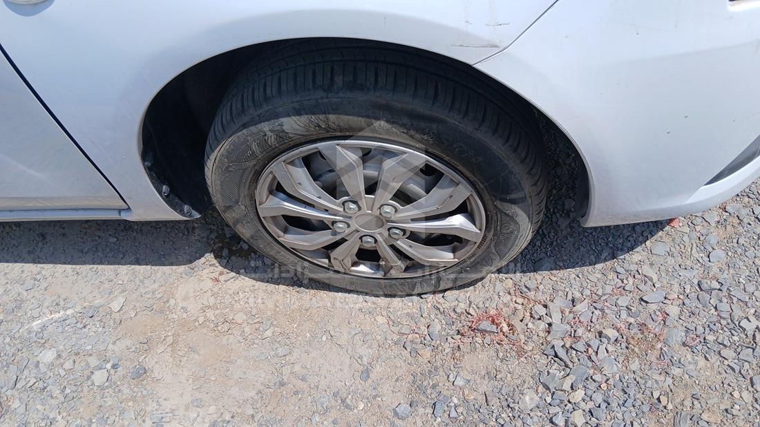 نيسان صني 2018 — الإطار الأمامي الأيمن — صورة 29