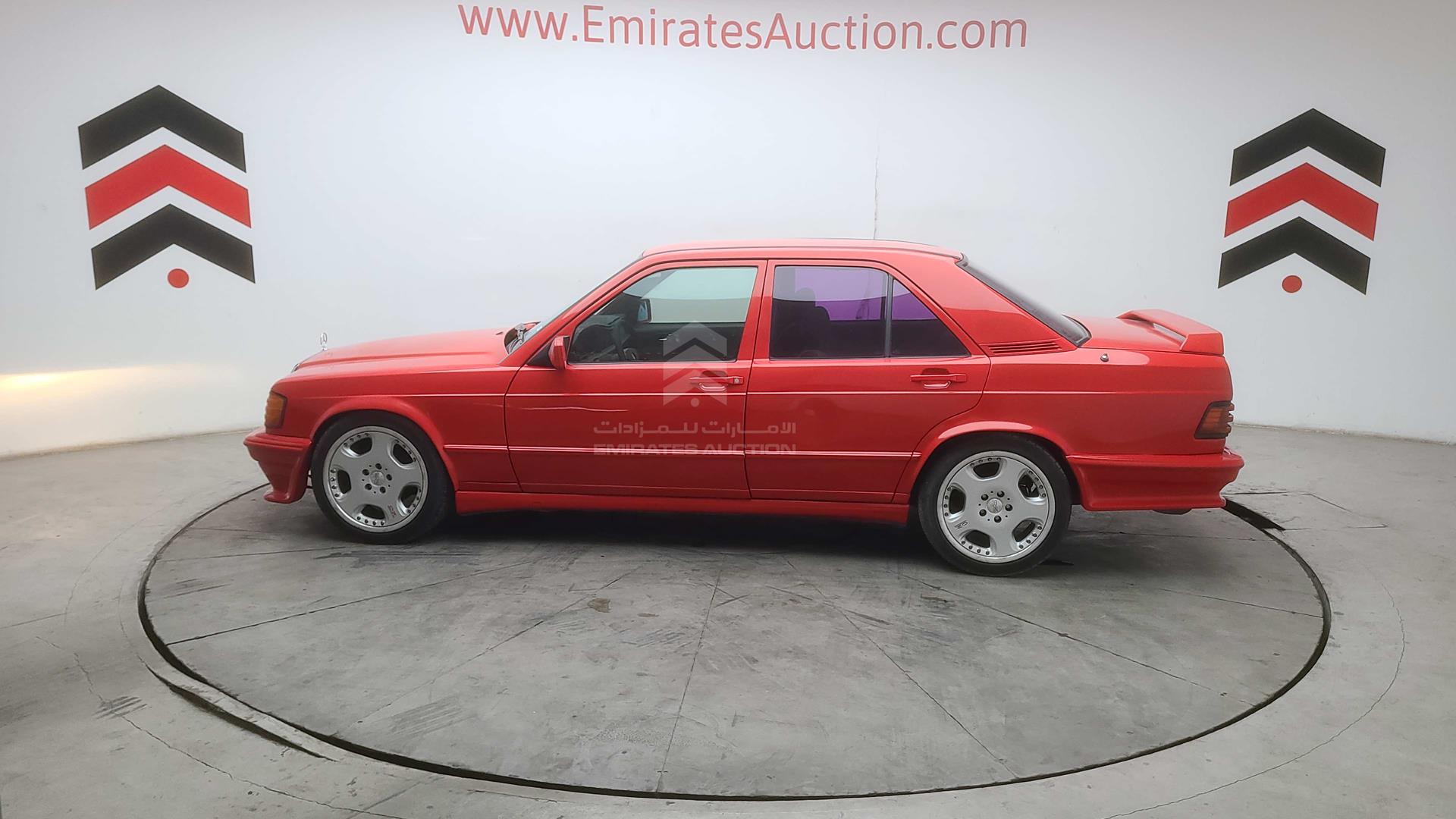 1988 MERCEDES E 190 VIN: WDB2010241F297665