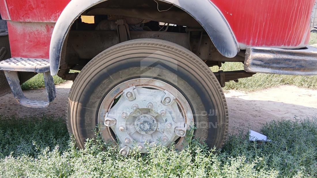 1995 Mercedes 2624 — Front Right Tyre — Photo 25