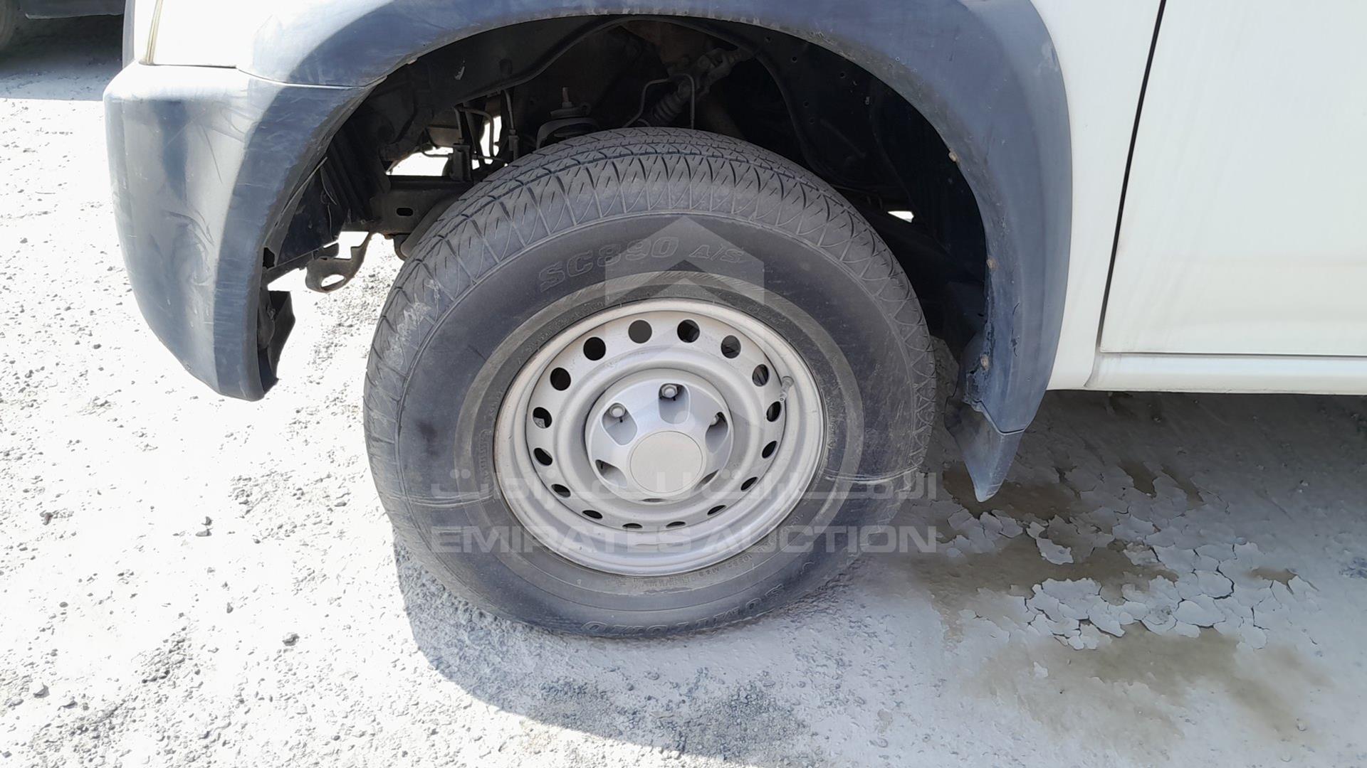 2008 ISUZU D-MAX VIN: MPAER33P88H568071