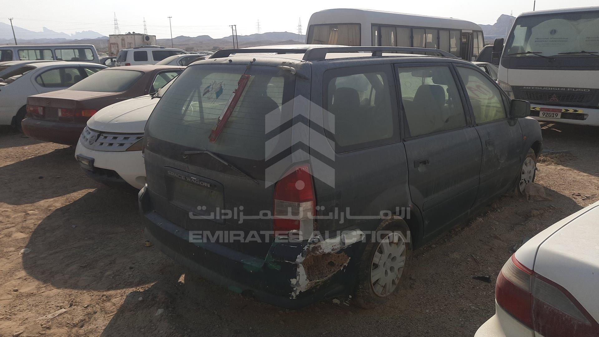 1999 MITSUBISHI SPACE WAGON VIN: JMYLNN84WXZ000697