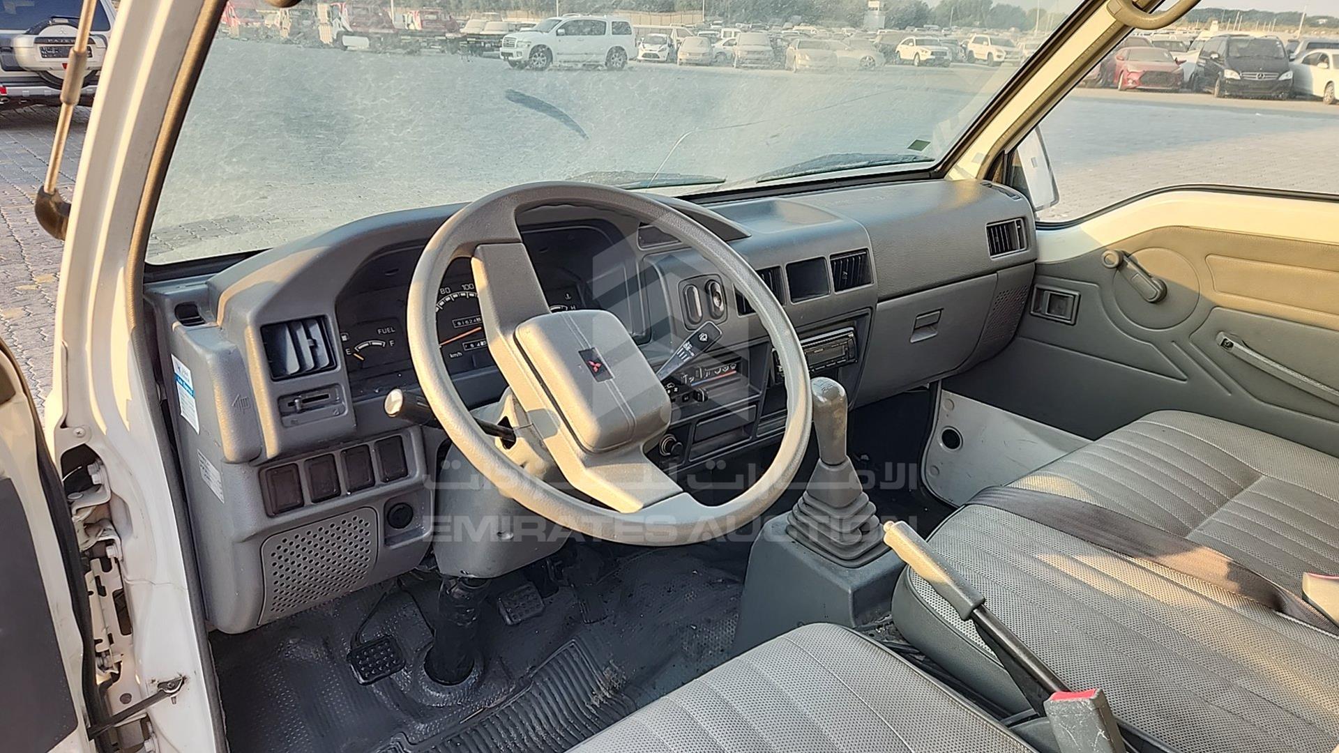 2014 MITSUBISHI L 300 VIN: JMYJNP13VEA700309