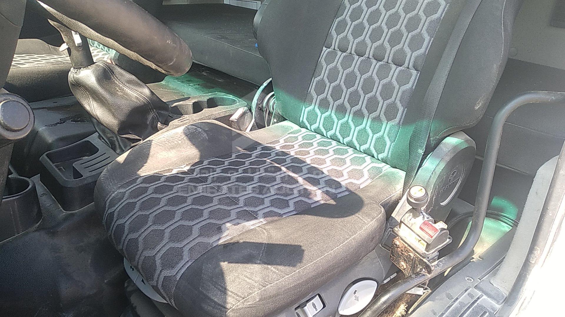 2020 FORD --- VIN: NM0FLPGR5LPP90693