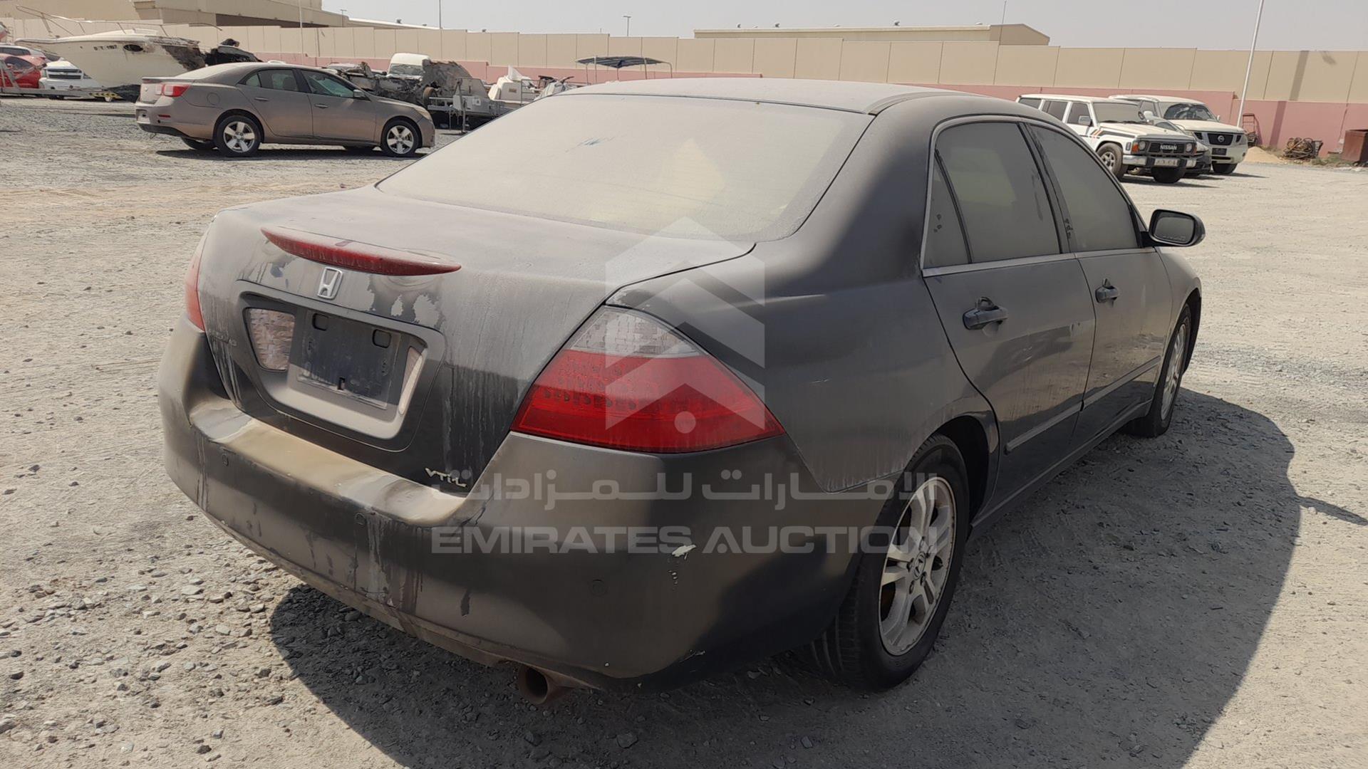 2007 HONDA ACCORD VIN: JHMCM56577C415471