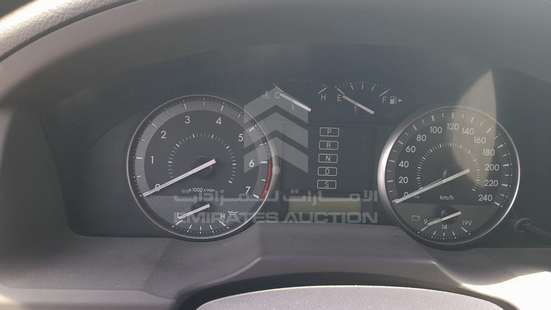 2013 TOYOTA LAND CRUISER VIN: JTMDU09J9D5074334