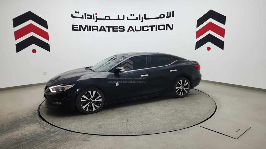 2016 Nissan Maxima — Front Left Angle — Photo 7