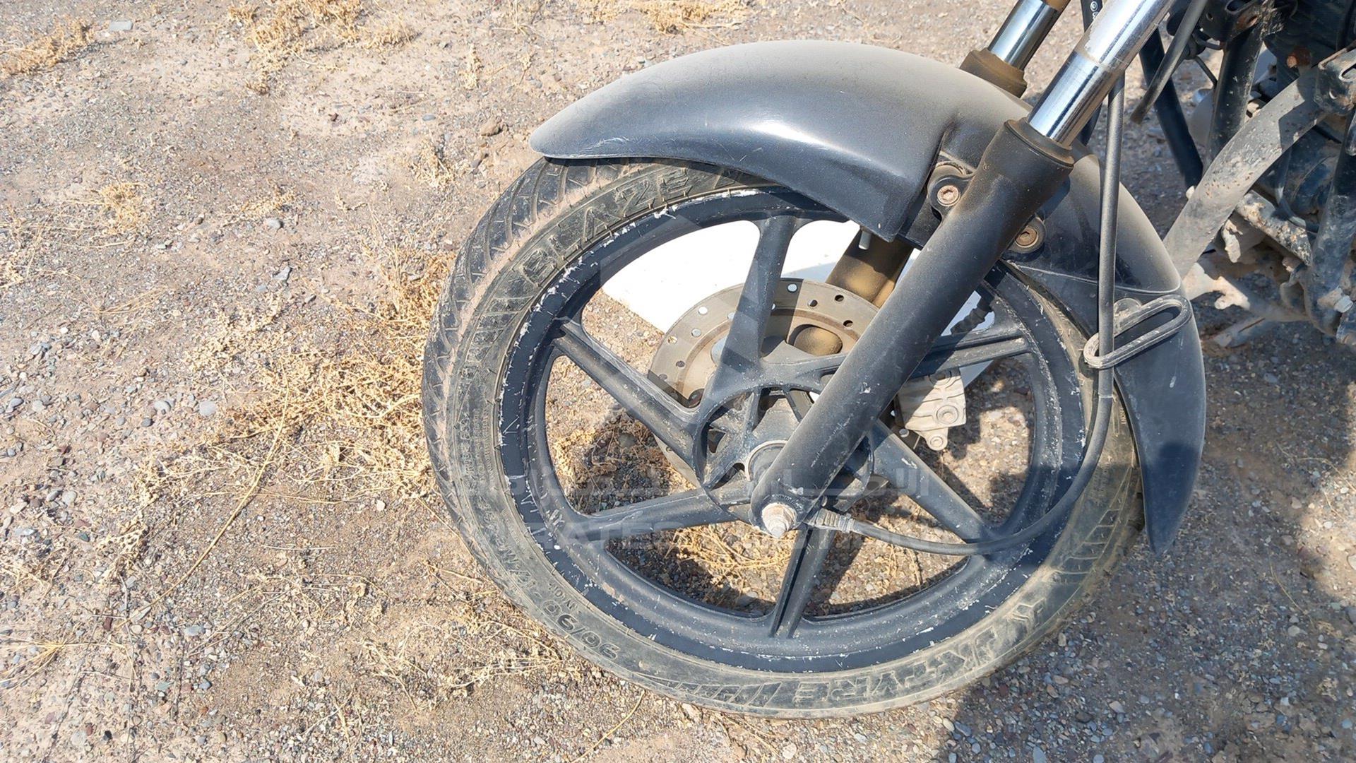 2014 BAJAJ 150 CC VIN: MD2A11CZ4ECK86730