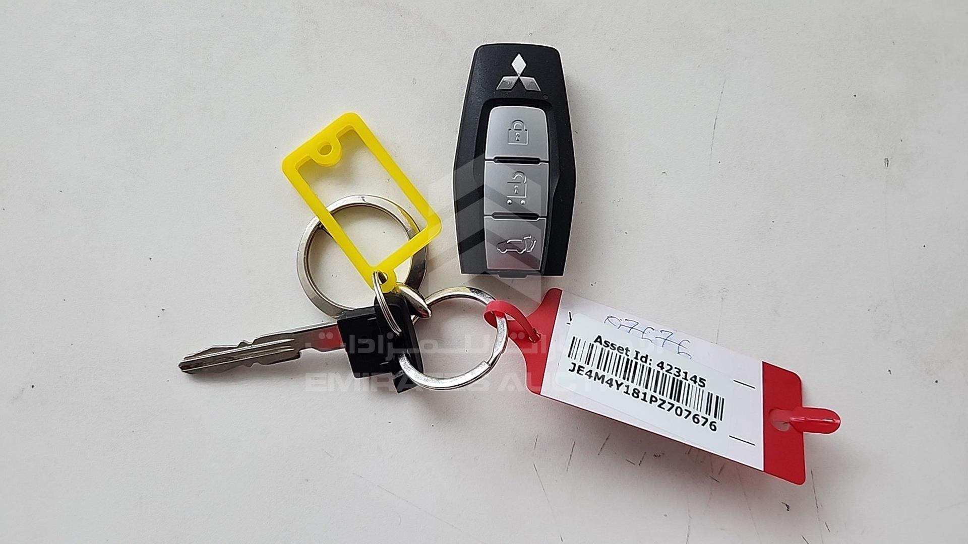 2023 MITSUBISHI OUTLANDER VIN: JE4M4Y181PZ707676