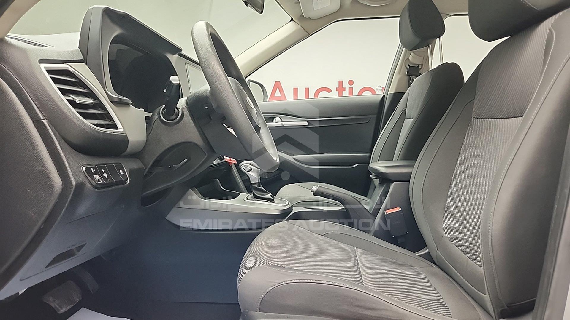 2020 KIA SELTOS VIN: MZBEP814XLN113827