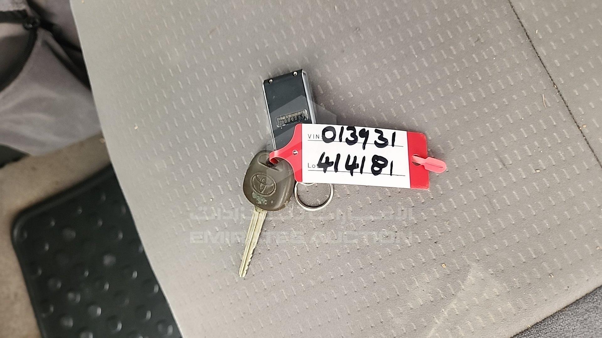 2001 TOYOTA RAV-4 VIN: JTEYH20V200013931