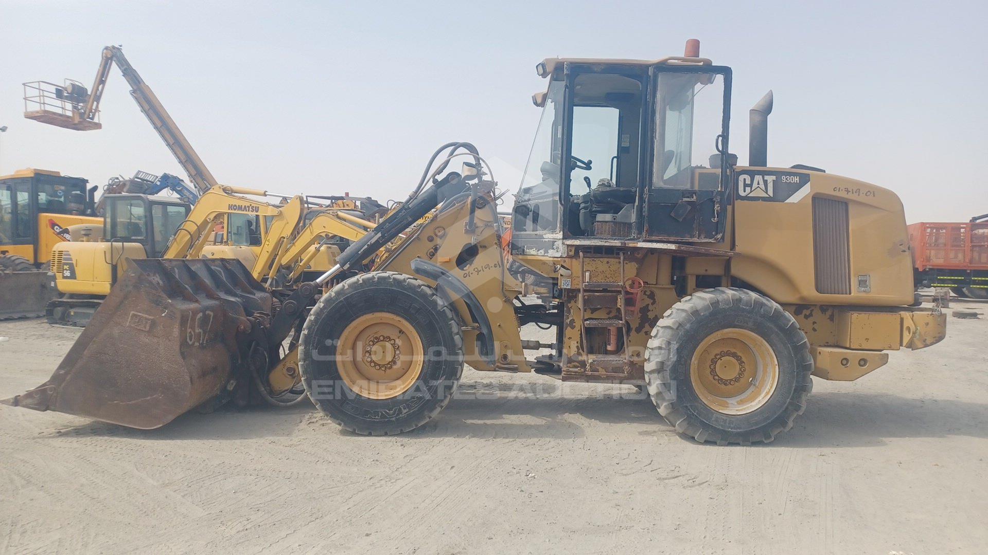2009 CATERPILLAR 930H VIN: CAT0930HJFTD01067
