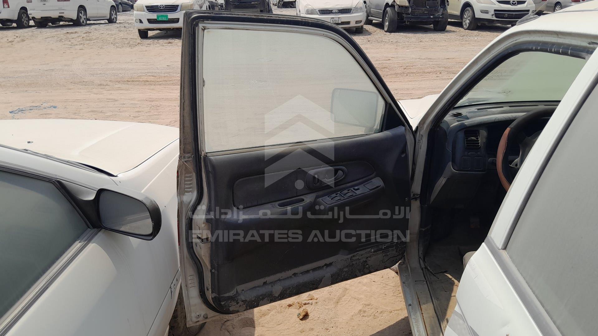 2004 MITSUBISHI L 200 VIN: MMBJNK6204D086136