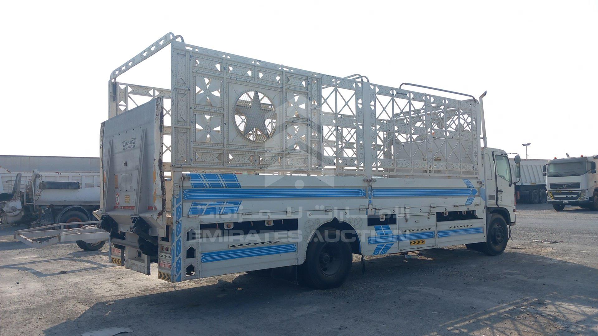 2003 HINO FG VIN: JHDFG1JP231S10071