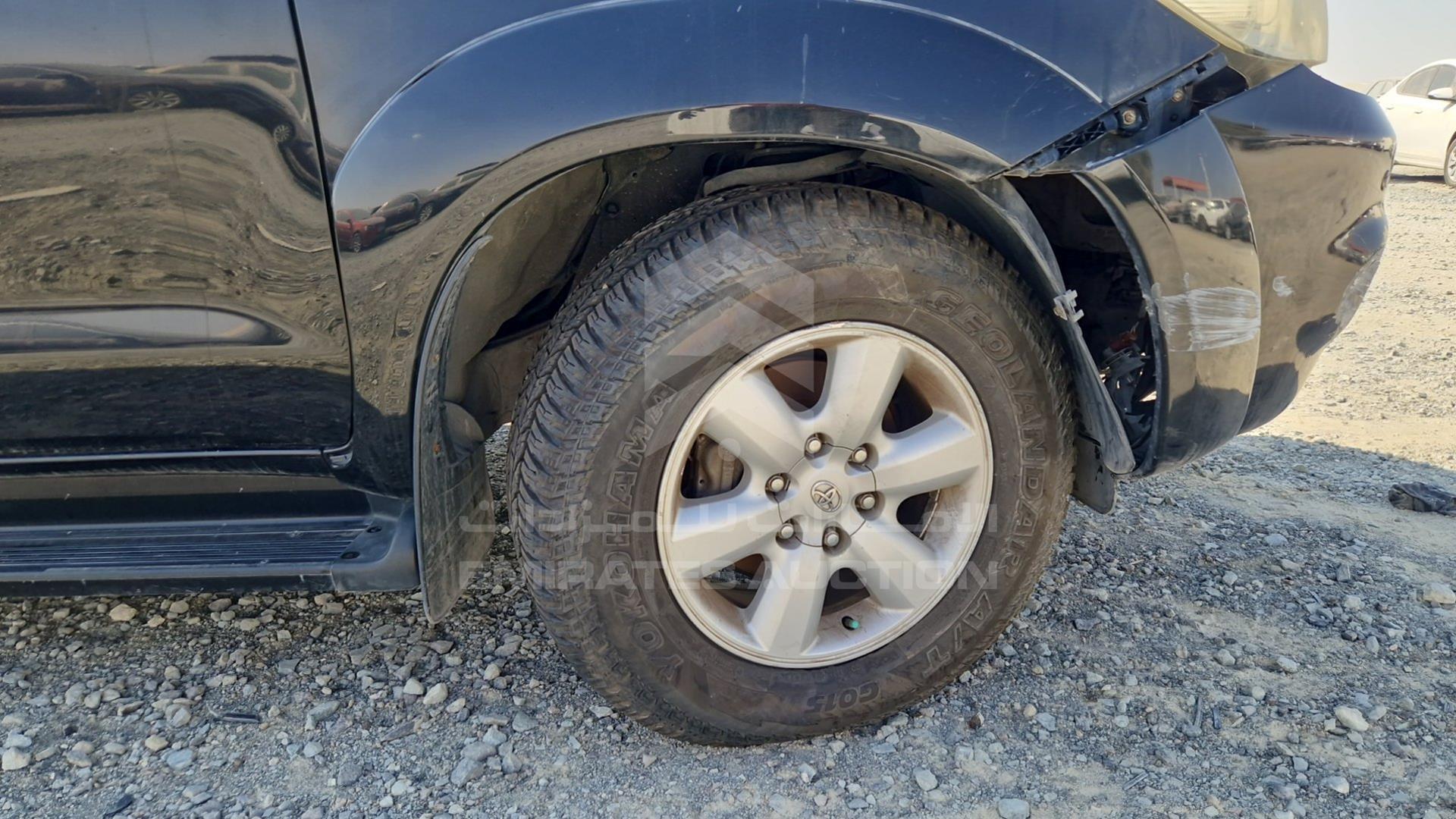 2011 TOYOTA FORTUNER VIN: MHFYU59G2B7015165