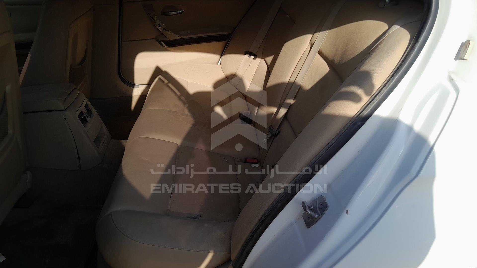2011 BMW 320I VIN: WBAPG5105BA846365