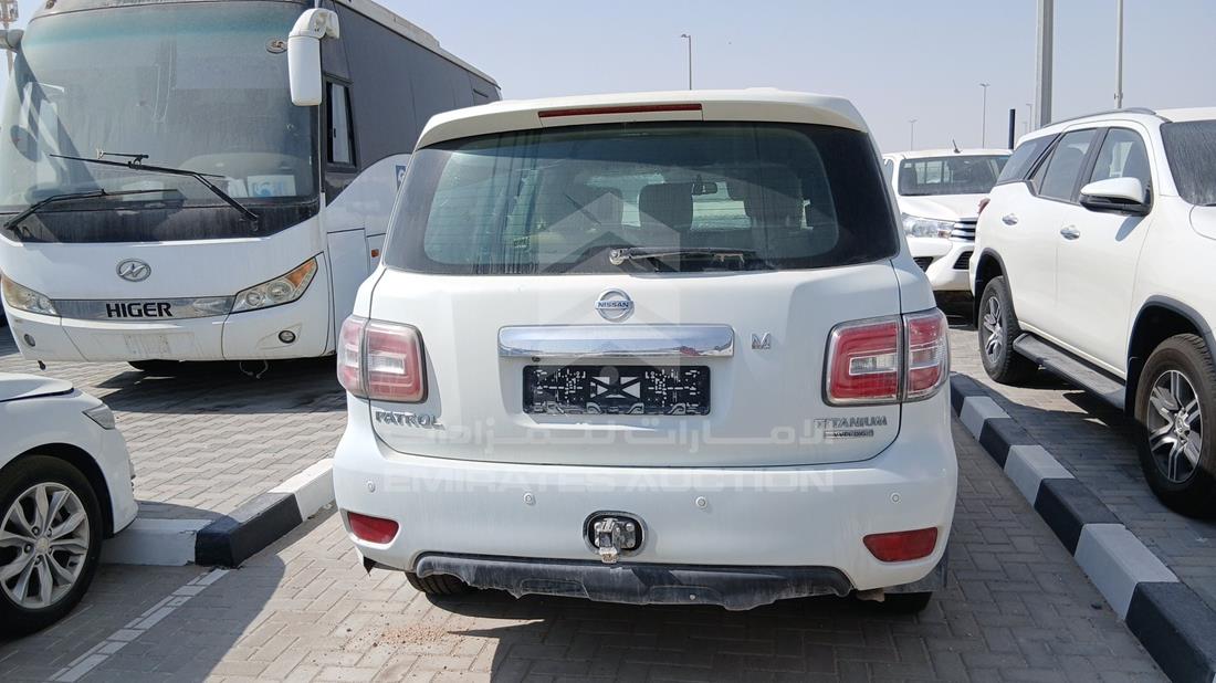 نيسان باترول 2019 — الزاوية الخلفية — صورة 8