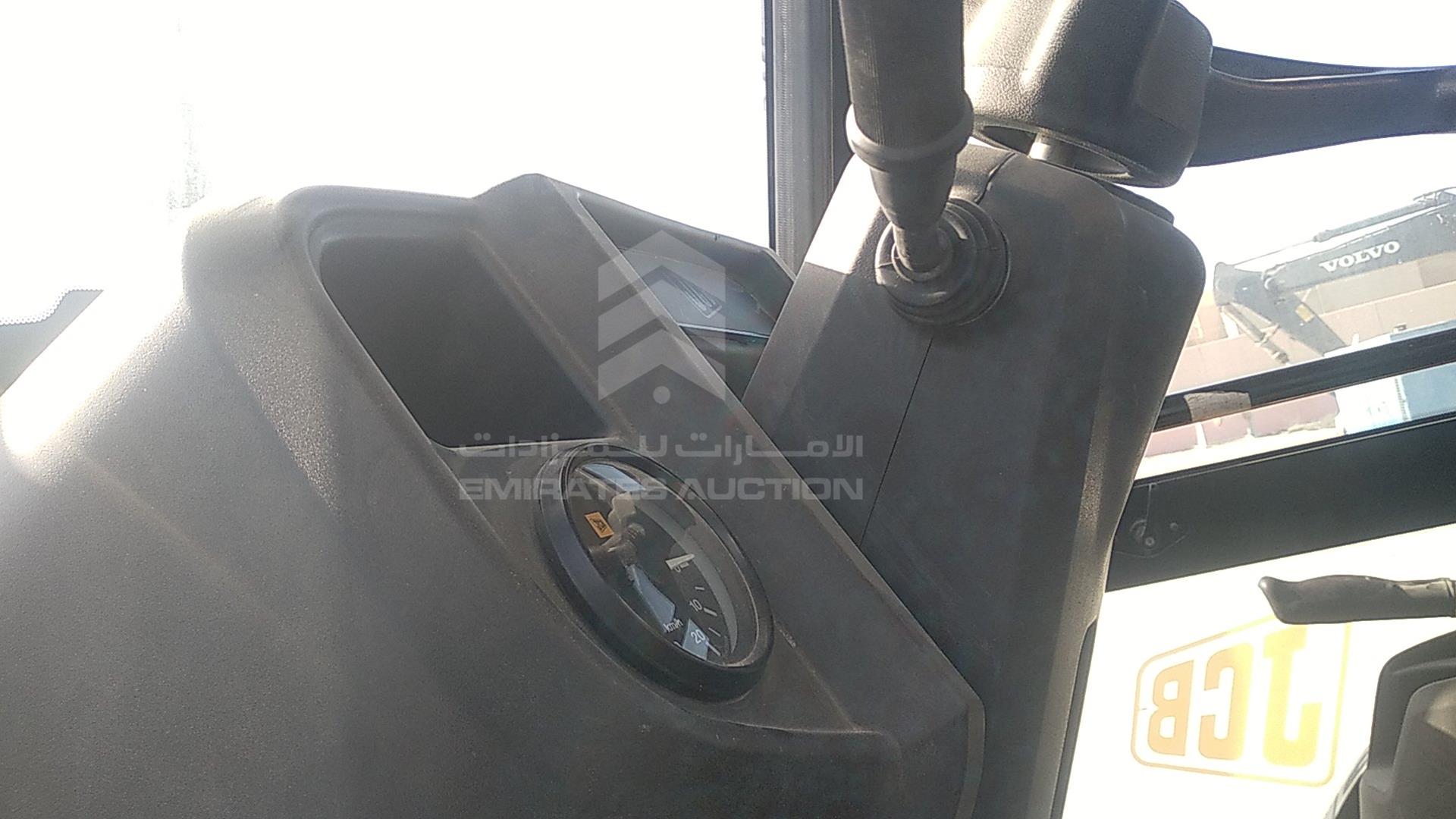 2015 JCB 3DX VIN: HAR3DXSSC01888501
