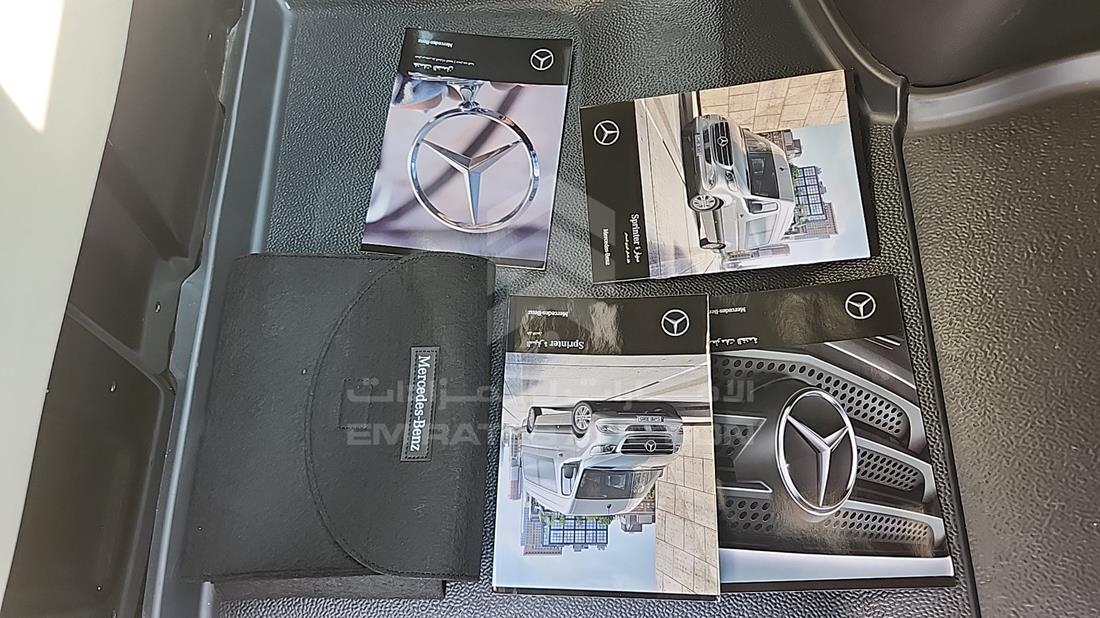 2024 Mercedes Sprinter — Instruction Manuals & Accessories — Photo 14