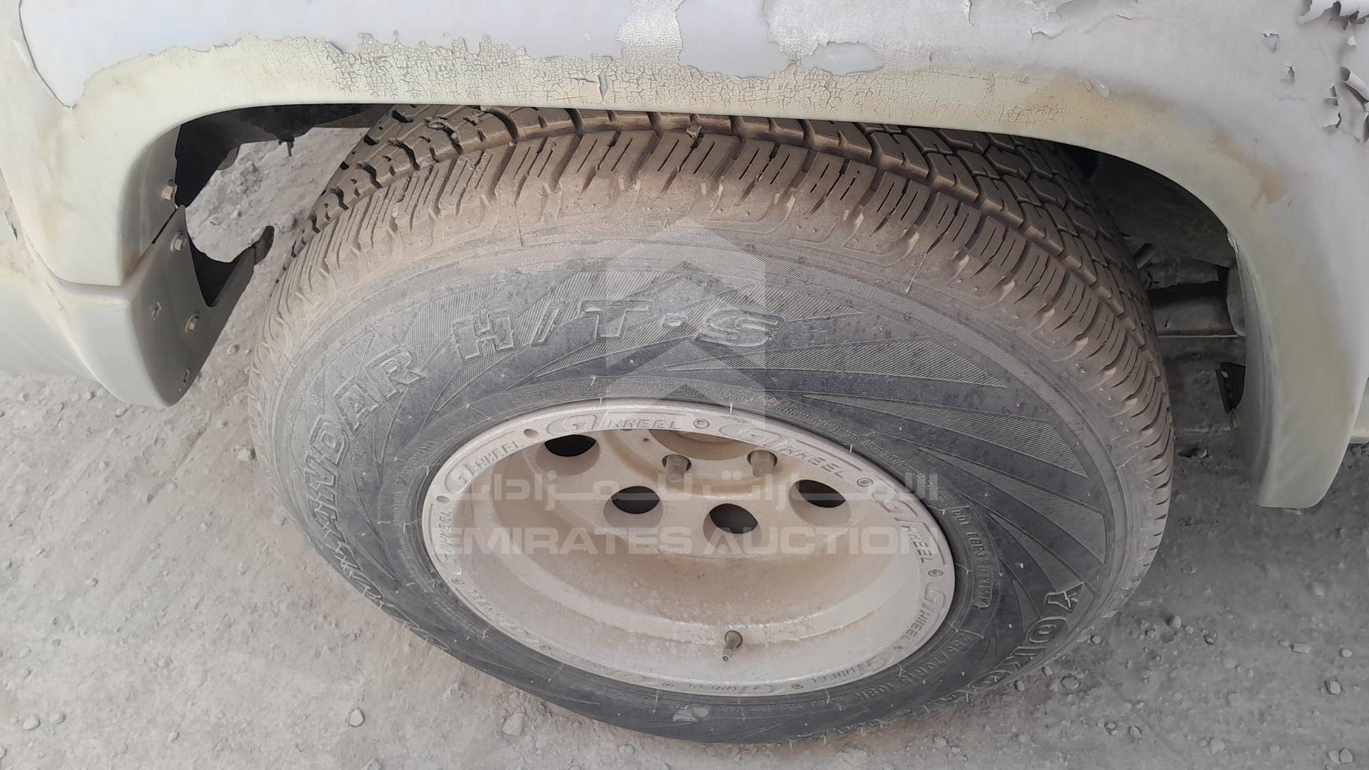 2000 DAIHATSU ROCKY VIN: JD2MF9291Y1001238
