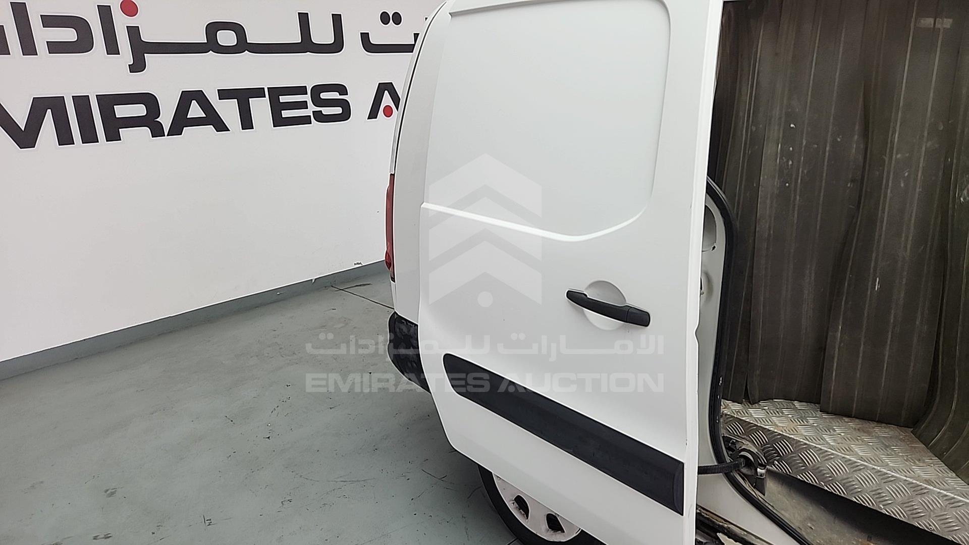 2015 PEUGEOT PARTNER VIN: VF37ENFU7FJ509048