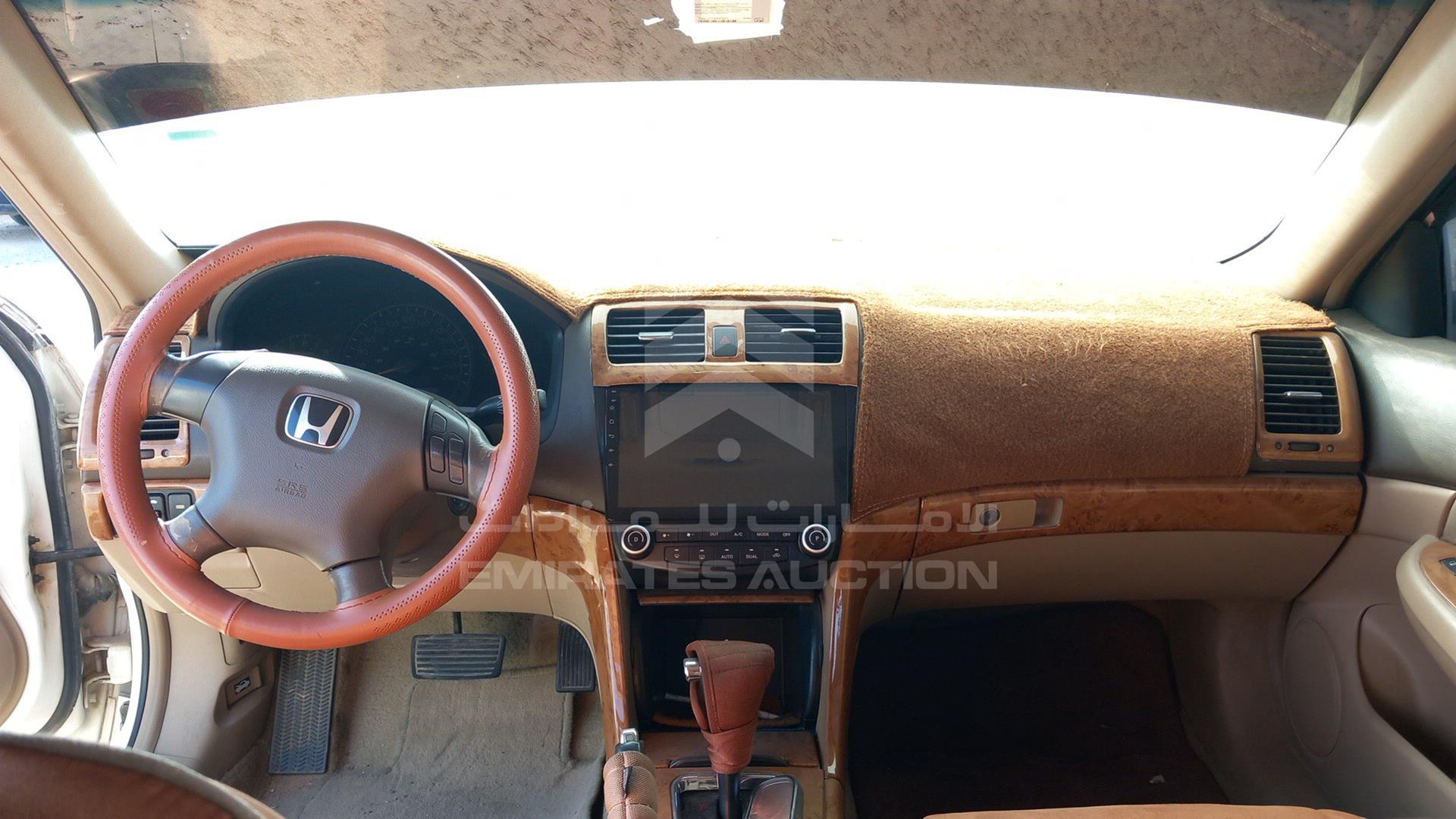 2004 HONDA ACCORD VIN: JHMCM56704C403479