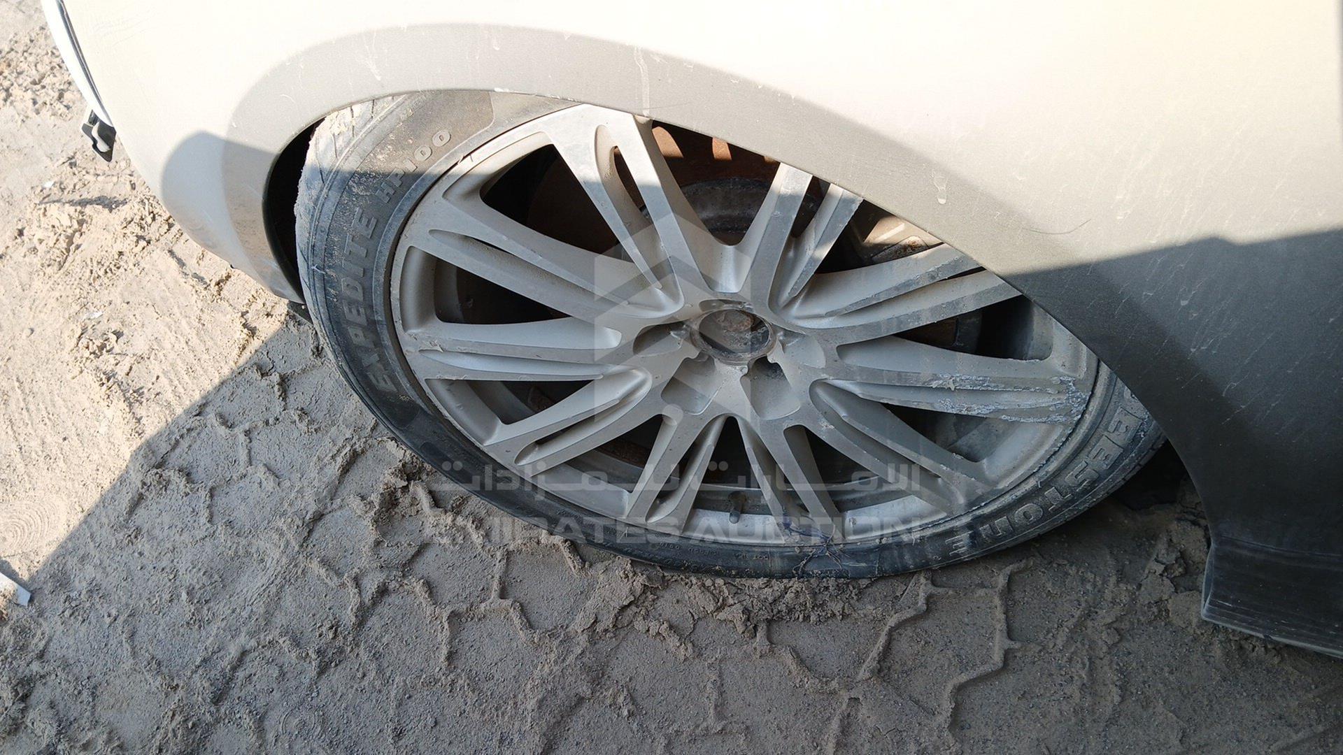 2011 AUDI A8 L VIN: WAURVB4HXBN004936