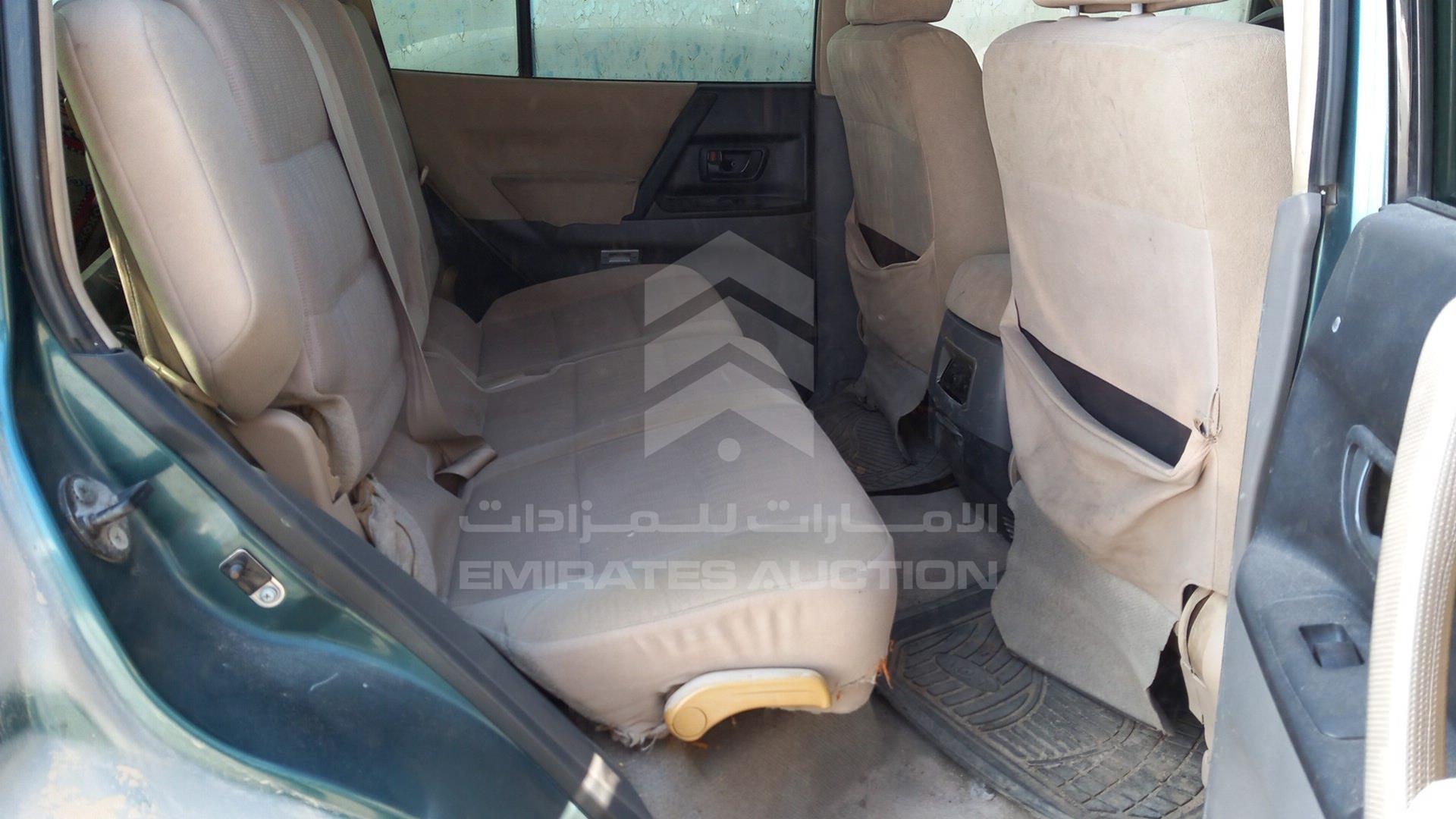 2005 MITSUBISHI PAJERO VIN: JE4MR62M05J708962