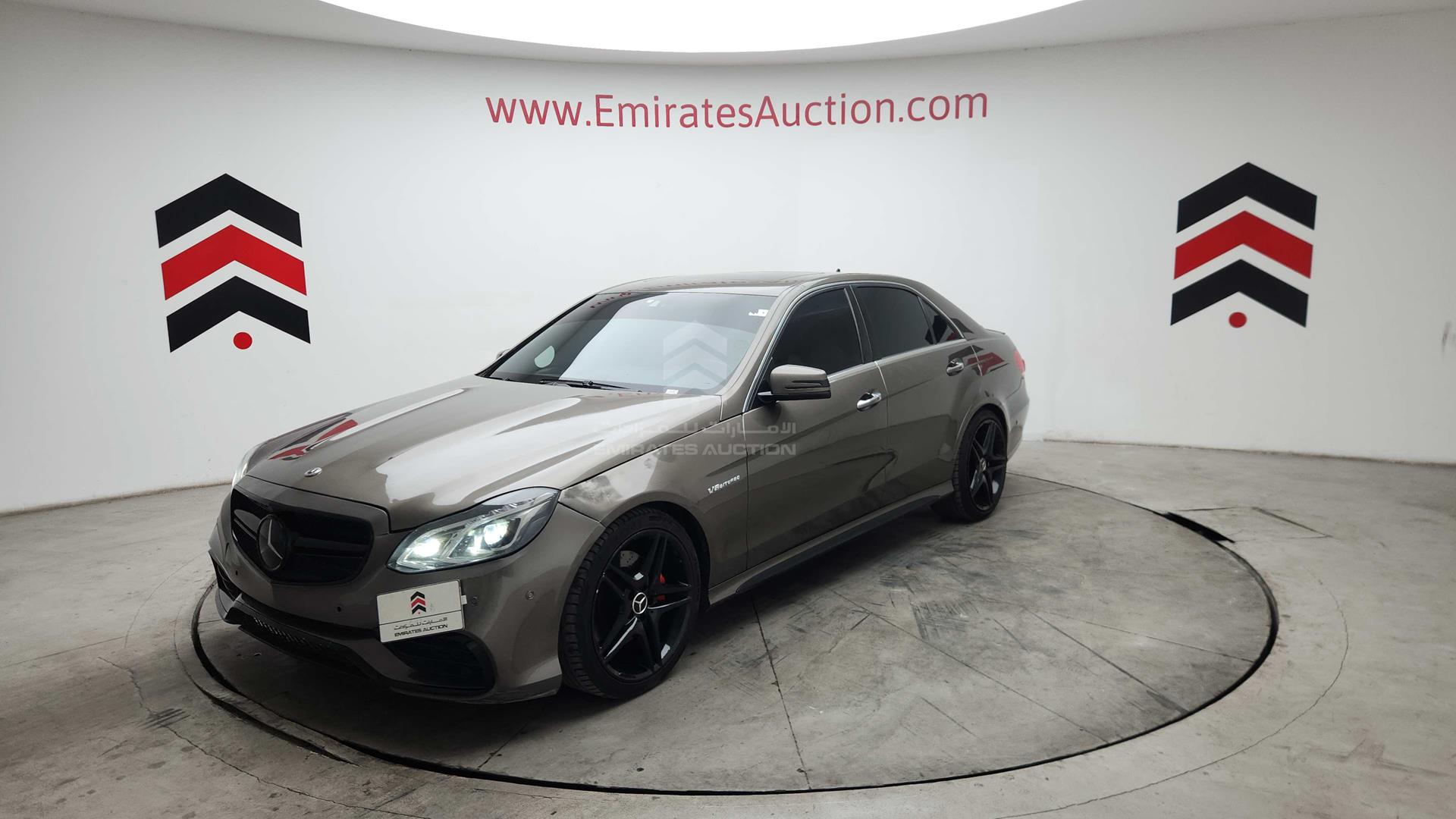 2011 MERCEDES E 550 VIN: WDDHF9AB2BA469907