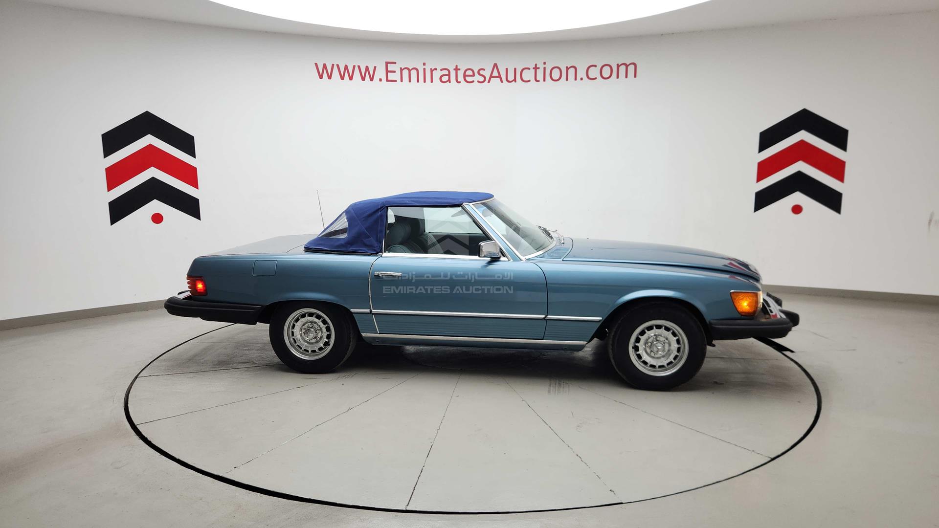 1982 MERCEDES SL 380 VIN: WDBBA45A5CB011405