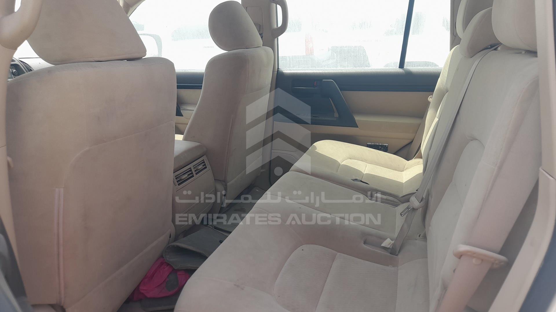 2013 TOYOTA LAND CRUISER VIN: JTMDU09J9D4063291