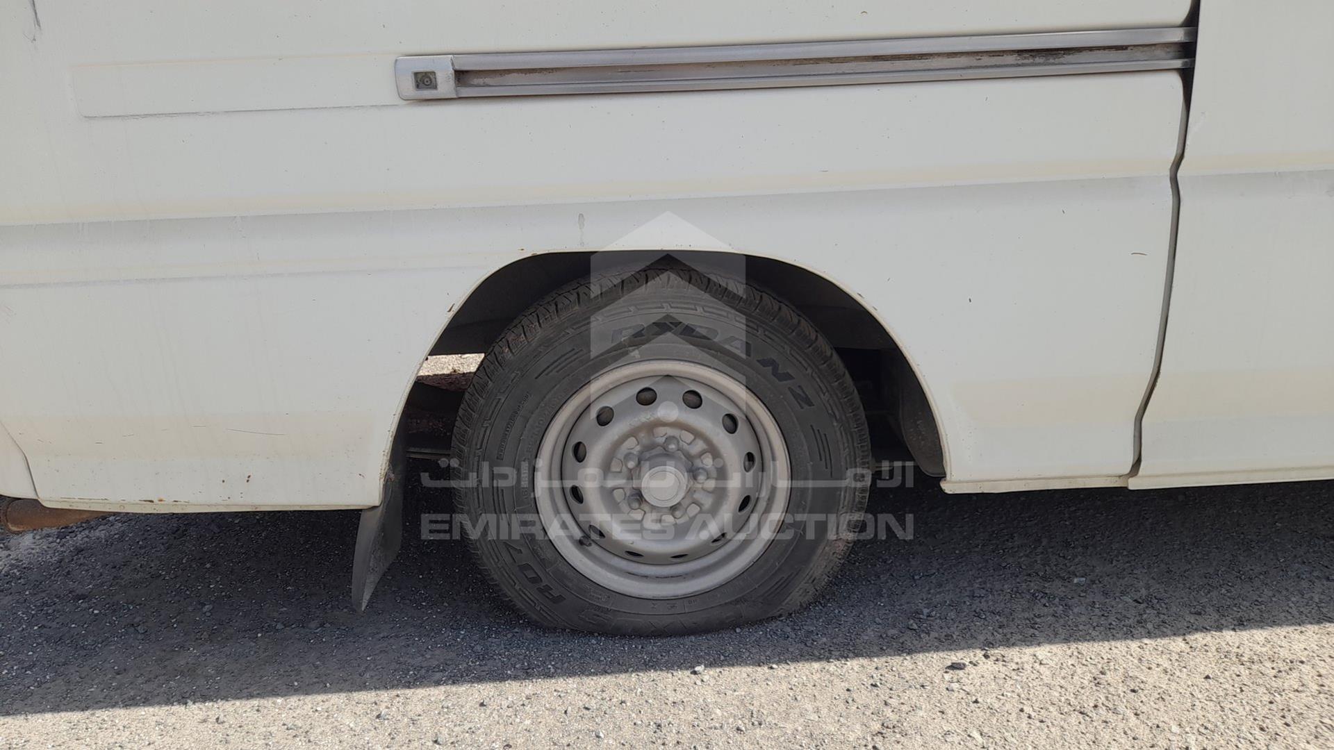 2008 MITSUBISHI L 300 VIN: JMYHNP13W8A702445