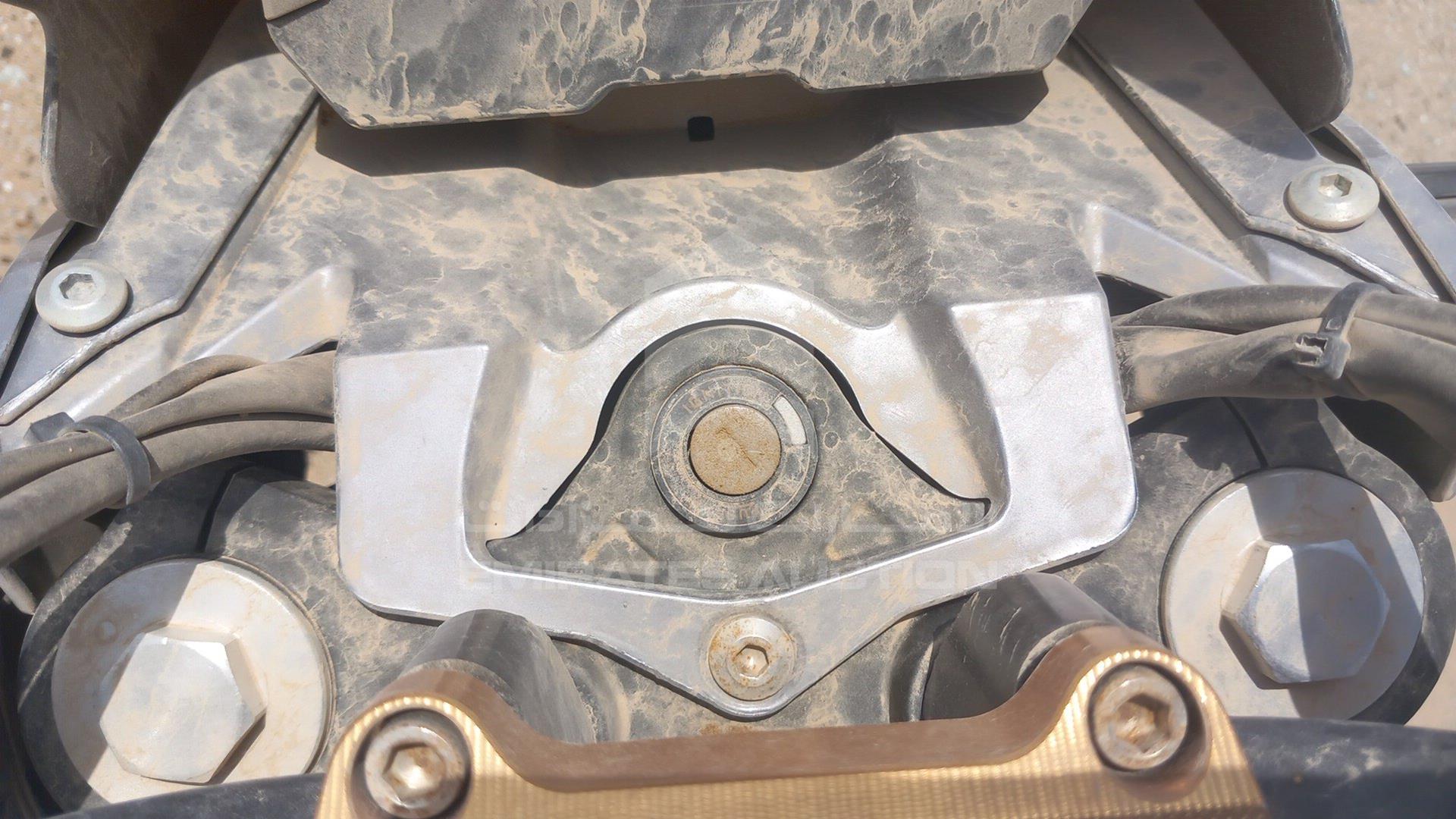 0 MOTORBIKE --- VIN: H1LSVE202PA002251
