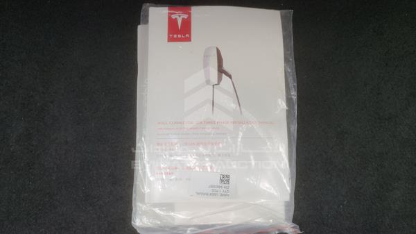 Tesla MODEL 3 2020 5YJ3E7EC6LF652864 Image 50