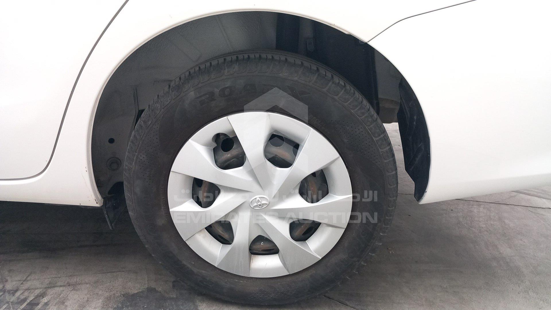 2019 TOYOTA YARIS VIN: MHFB29F3XK2049503
