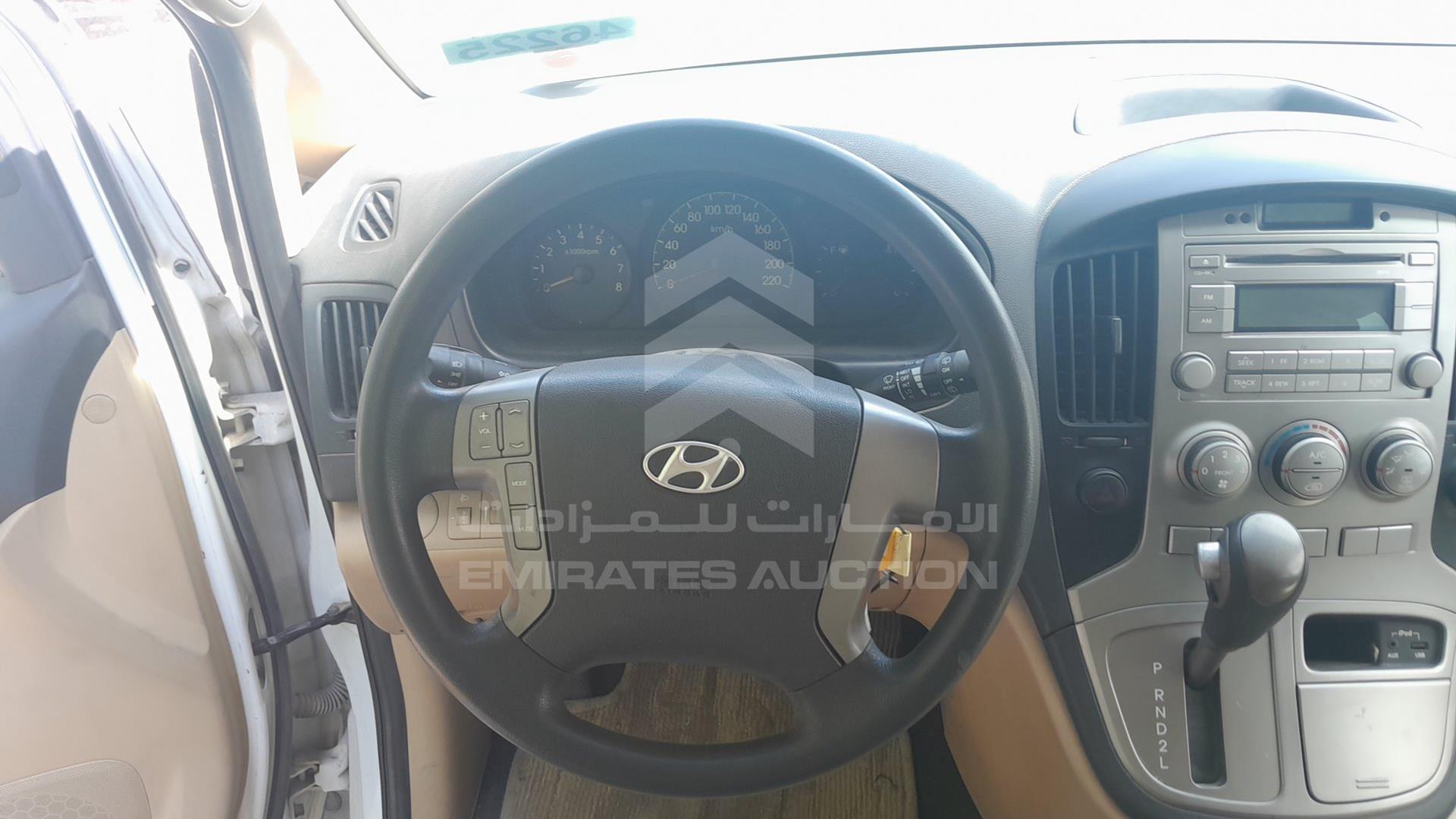 0 HYUNDAI H1 VIN: KMHWH81RXCU454375