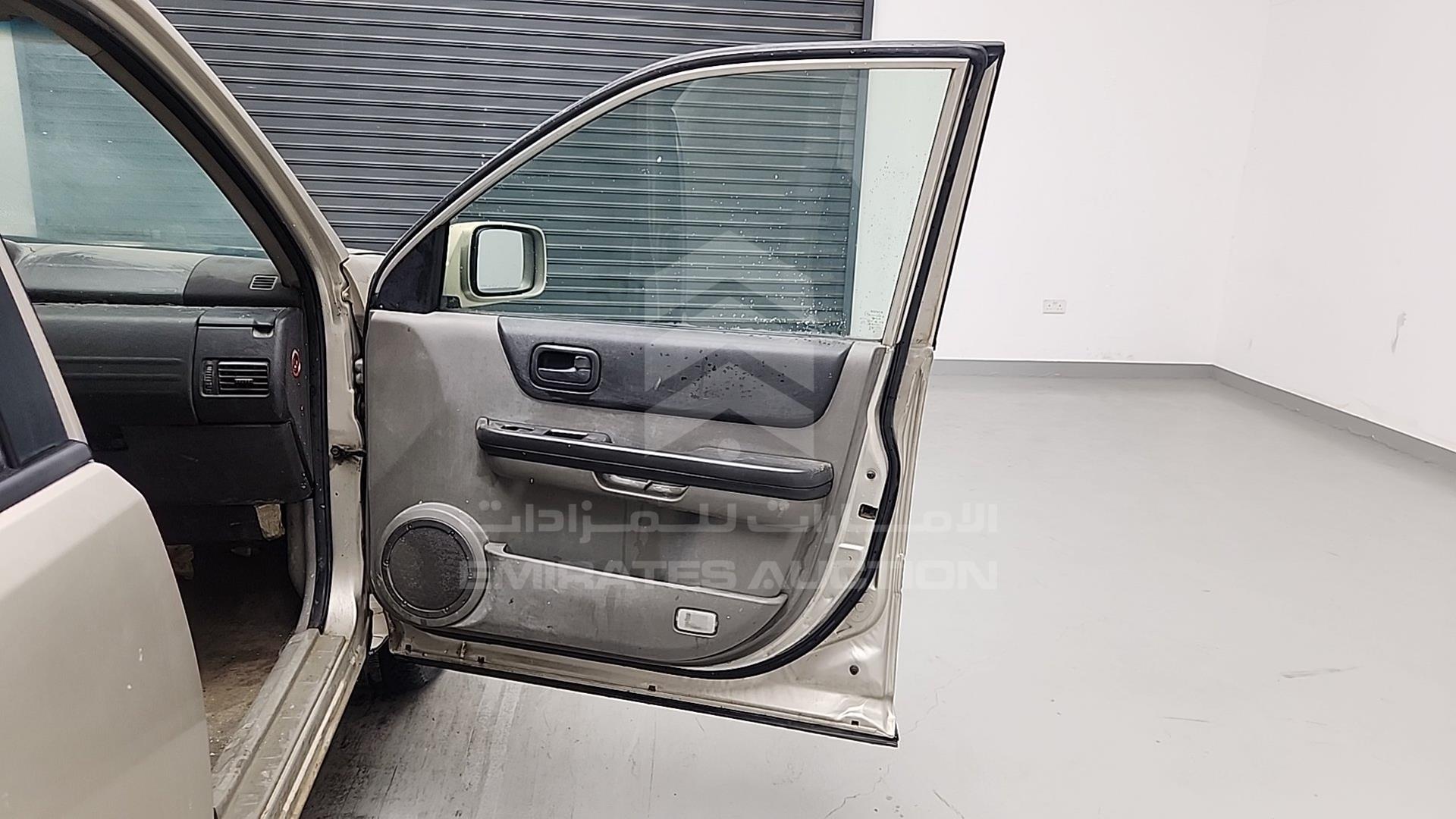 2013 NISSAN X-TRAIL VIN: JN8BT0TY8DW000224