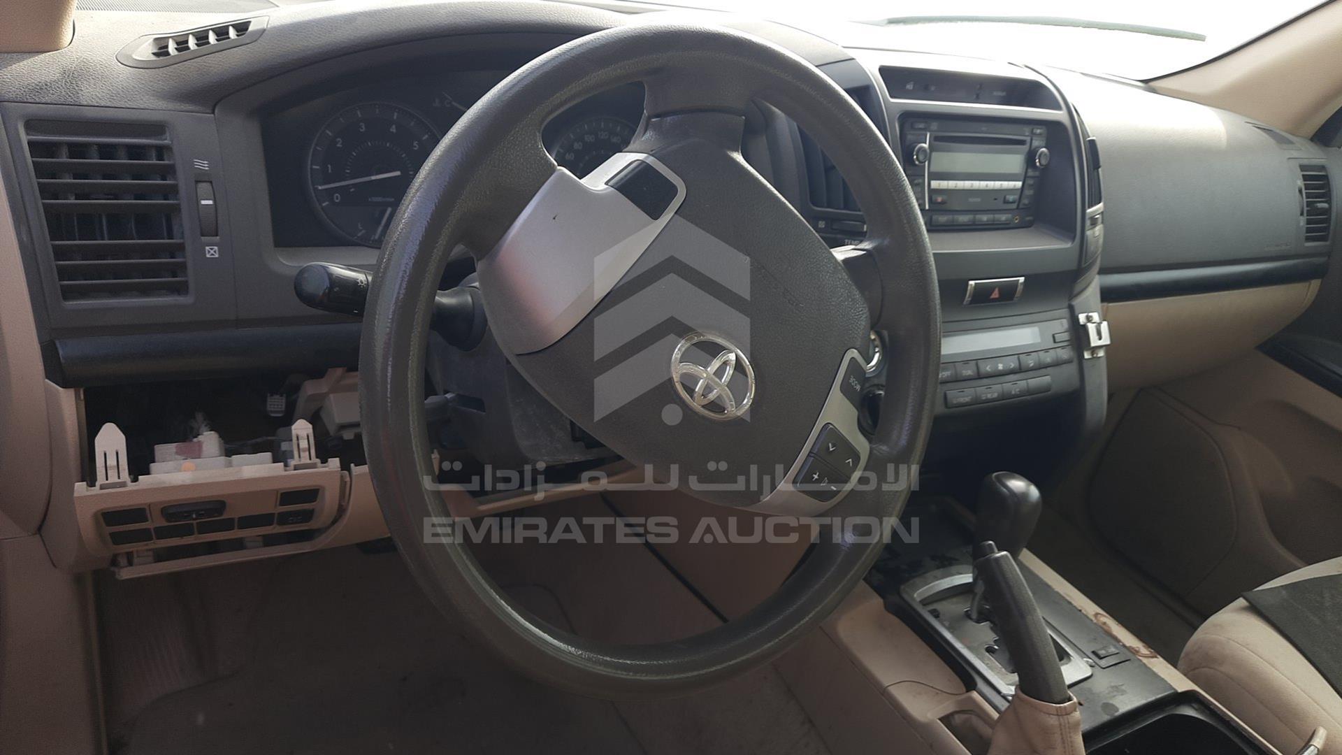 2014 TOYOTA LAND CRUISER VIN: JTMDU09J3E4094215