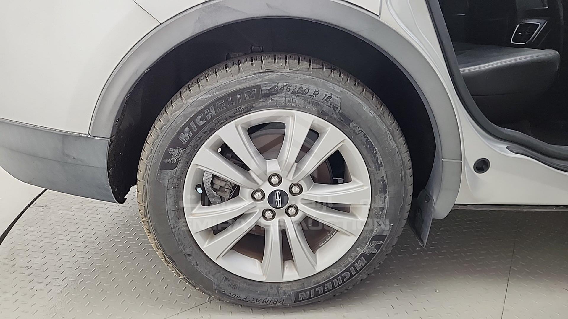 2017 LINCOLN MKX VIN: 2LMPJ6JR3HBL28227