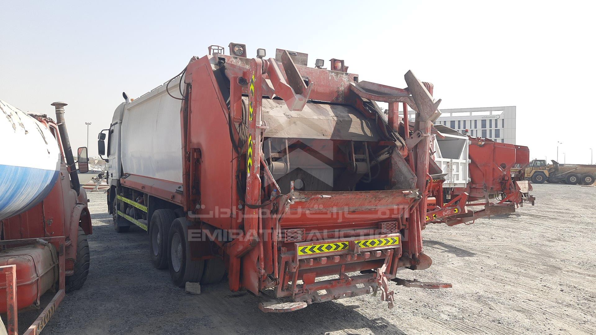2007 MERCEDES ACTROS VIN: WDAKHCAA77L185234