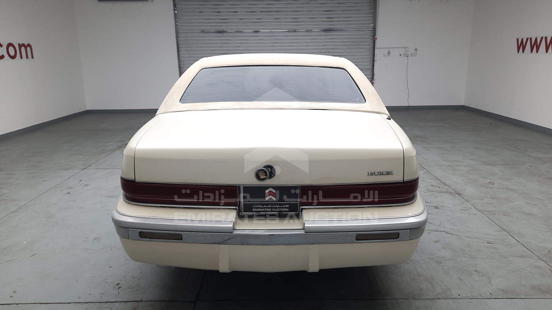 1993 BUICK ROADMASTER VIN: 1G4BT5375PR406041