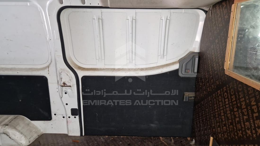 2015 Nissan Urvan — Rear Left Door — Photo 13