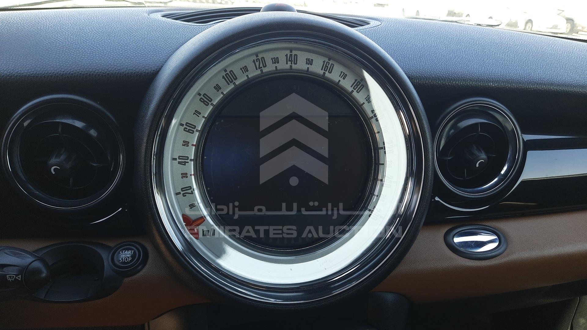 2012 MINI COOPER S VIN: WMWSX310XCT381344