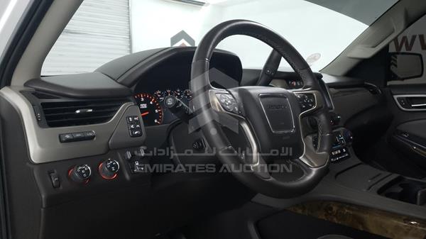 GMC Yukon 2016 1GKS27KJ9GR140897 Image 11