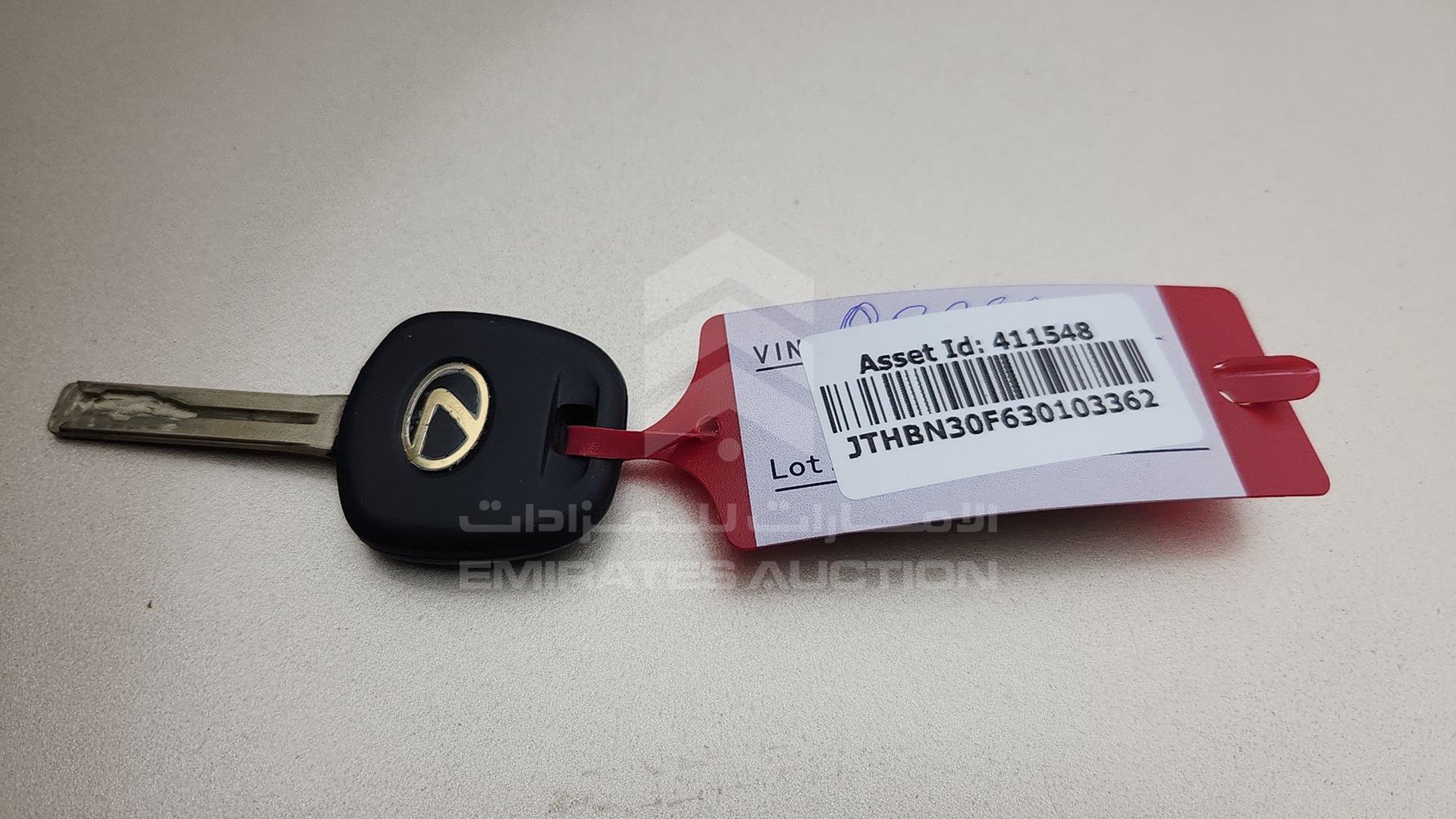 0 LEXUS LS 430 SCRAP VIN: JTHBN30F630103362