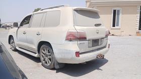 2010 Lexus LX 570 — Rear Left Angle — Photo 6 — Thumbnail