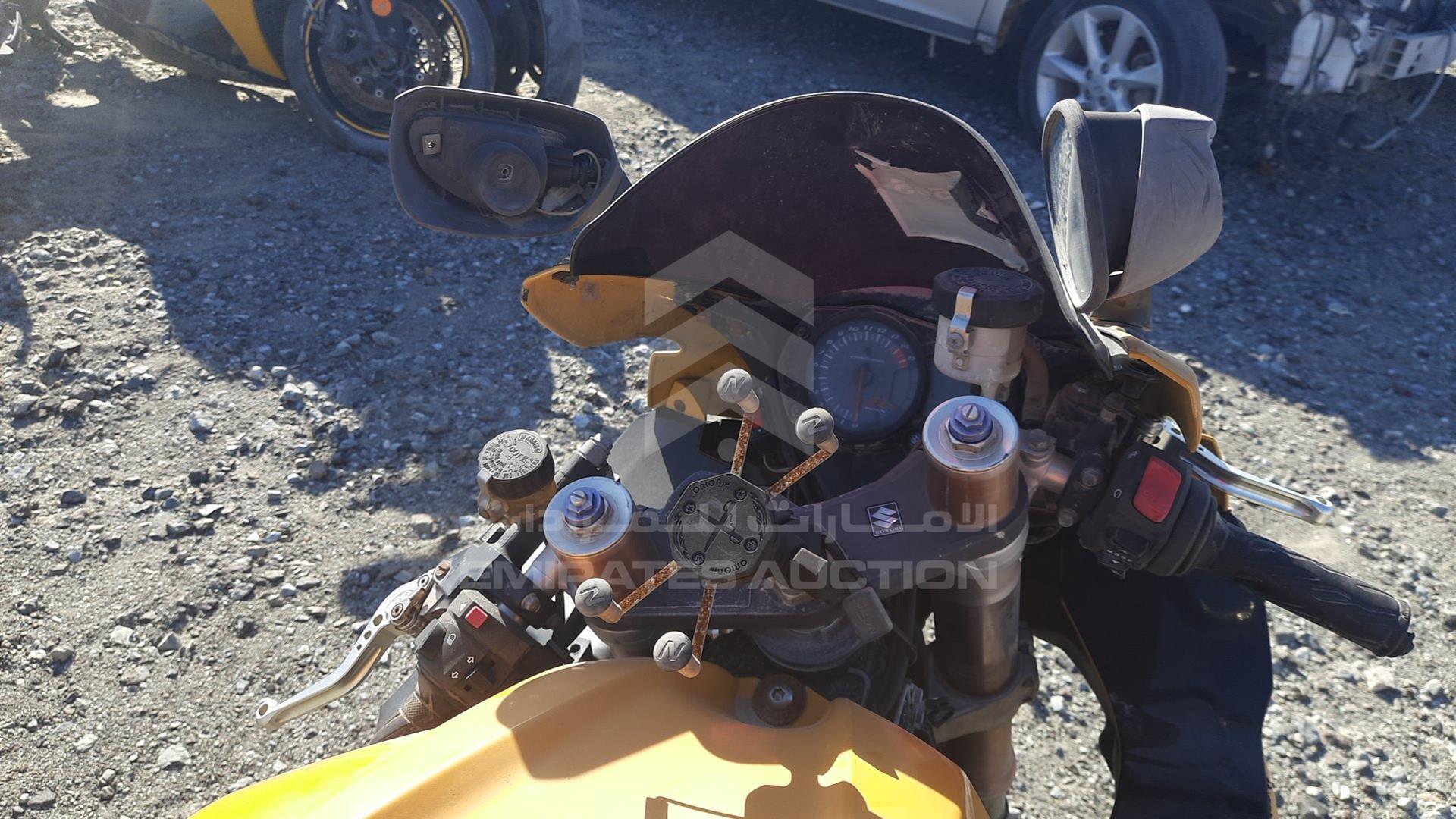 2007 SUZUKI MOTORBIKE VIN: JS1GT77A372108635