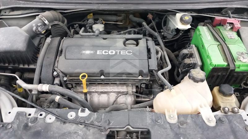 KL1JD5CE5JB010047 Auction: EmiratesAuction Lot: 408504 KL1JD5CE5JB010047 Chevrolet Aveo 2018 SILVER Photo 28