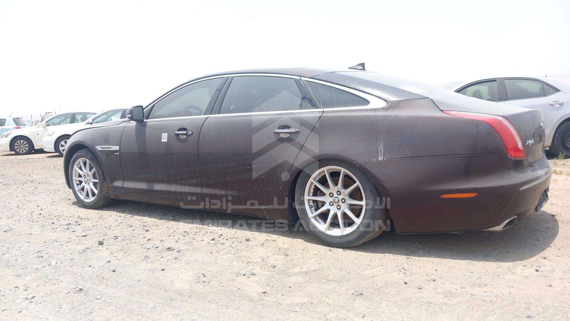 2013 JAGUAR X J VIN: SAJAA20A6D8V50981