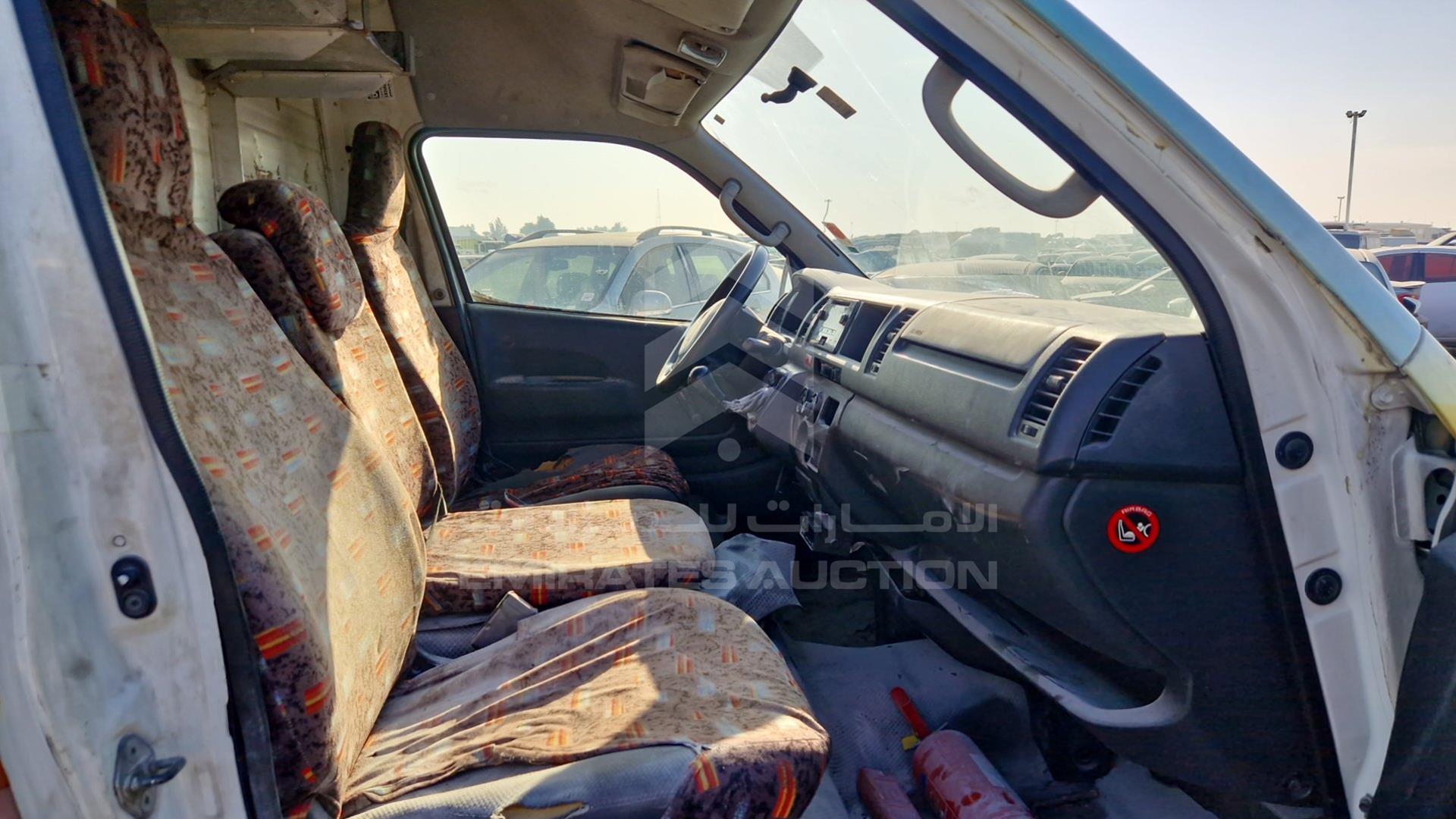 2015 TOYOTA HIACE VIN: JTFPX22P6F0055925